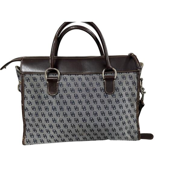 VTG Dooney & Bourke Monogram Double Pocket Tote Navy Canvas Leather Trim w Pouch - Picture 8 of 9
